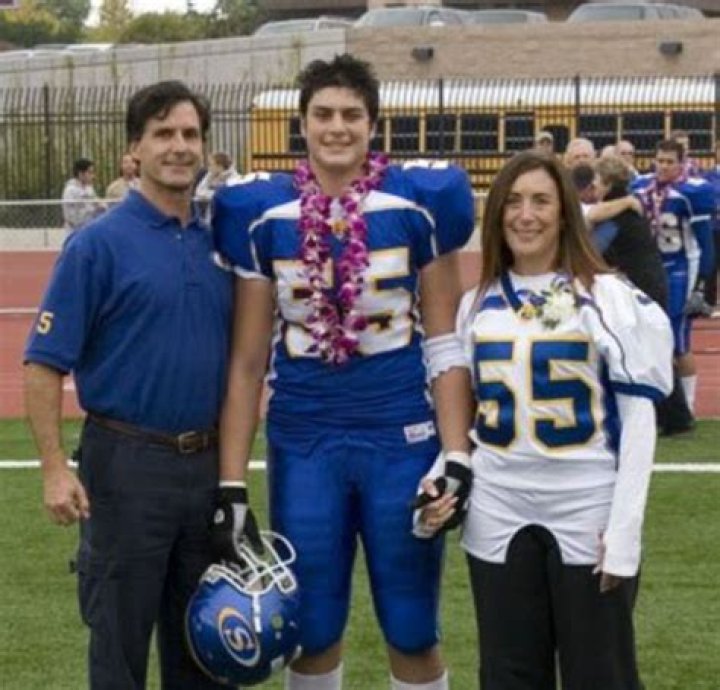 David Bakhtiari Parents Debbie and Karl Bakhtiari Raised Him In California ·