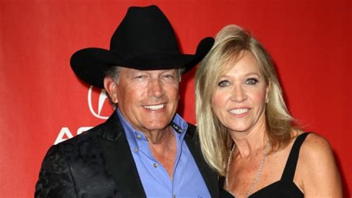 George Strait Net Worth | BlogPaper