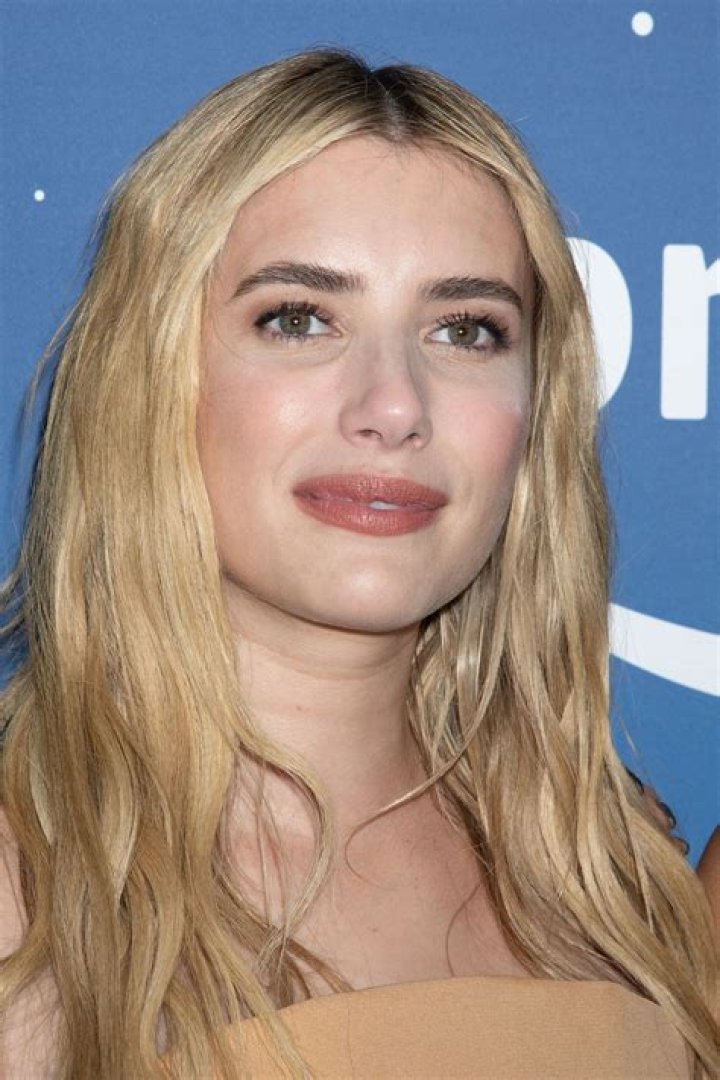 Is Emma Roberts Related To Julia Roberts? Everything To Know