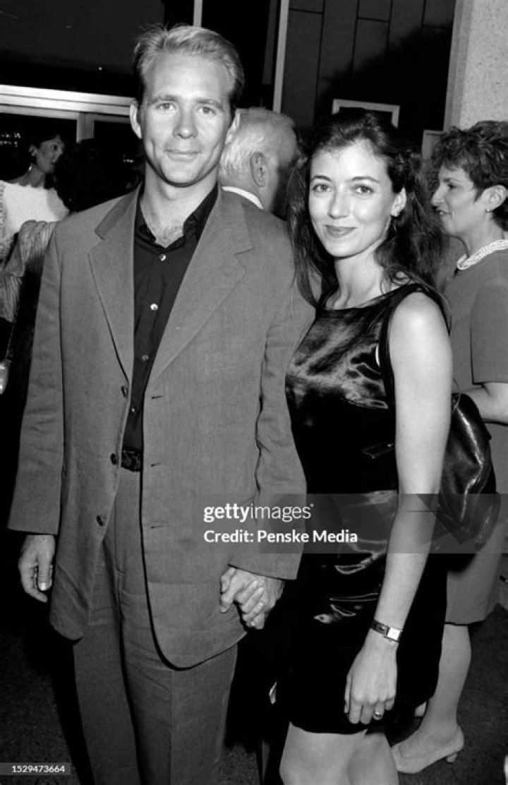 Jason Connery And Mia Sara