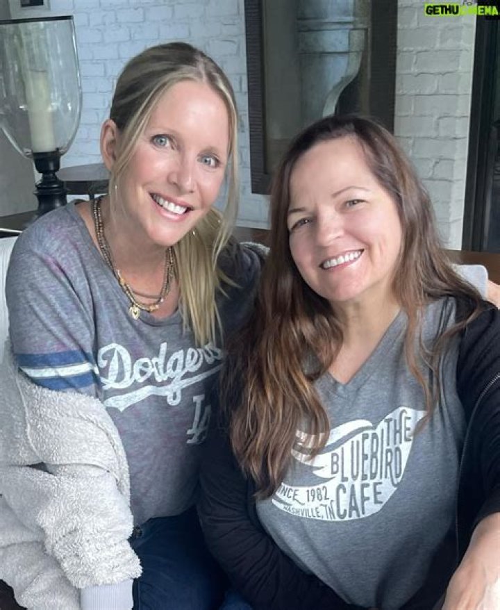 Lauralee Bell - Bio, Age, Wiki, Facts and Family ·