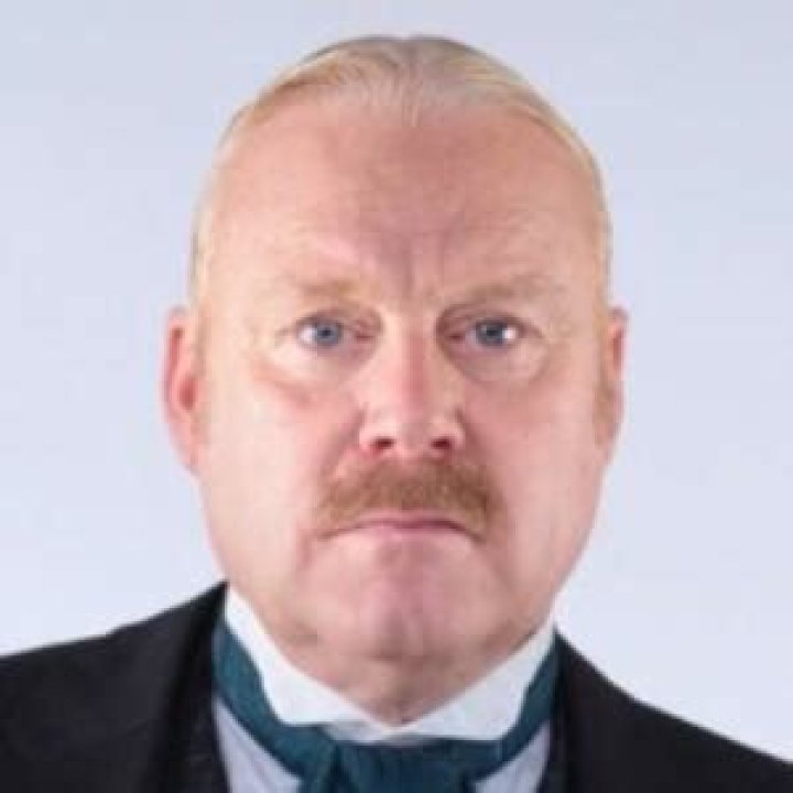Thomas Craig Net Worth ·