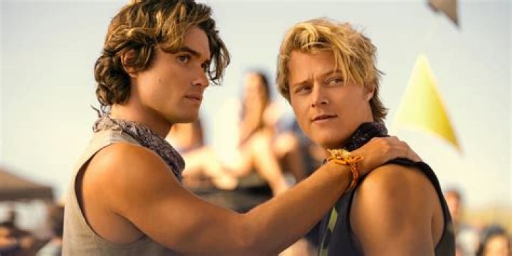 What Happened To AJ Jennings From Outer Banks? Chase Strokes Shares Tribute on The Death Of Stunt Do
