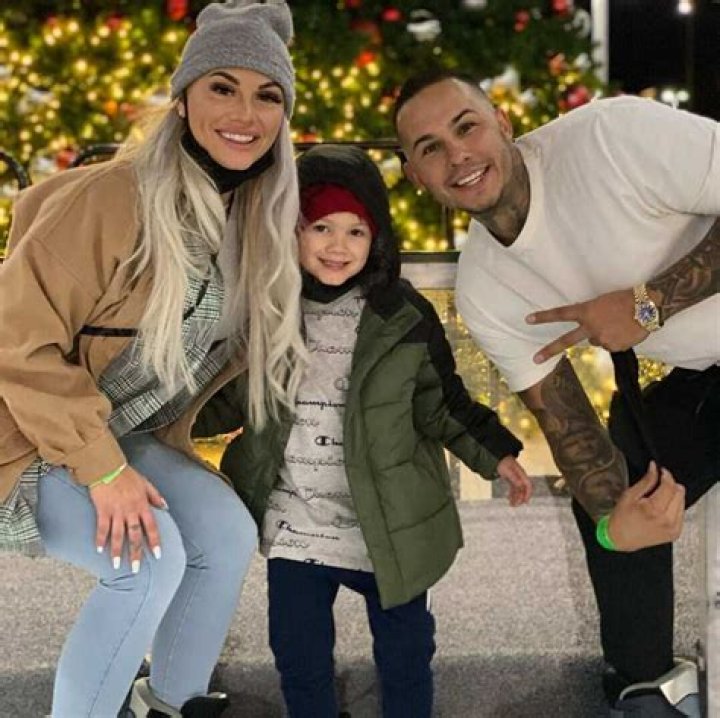 Who is Derek Deso Dating Now ·