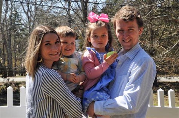 Who is Lindsay Clancy's husband? Patrick rang 911 when she tried to end her life after killing child ·